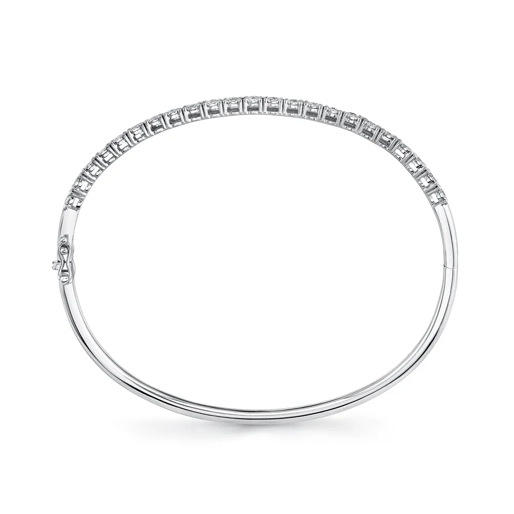 0.69CT DIAMOND BANGLE SC55004962ZS
