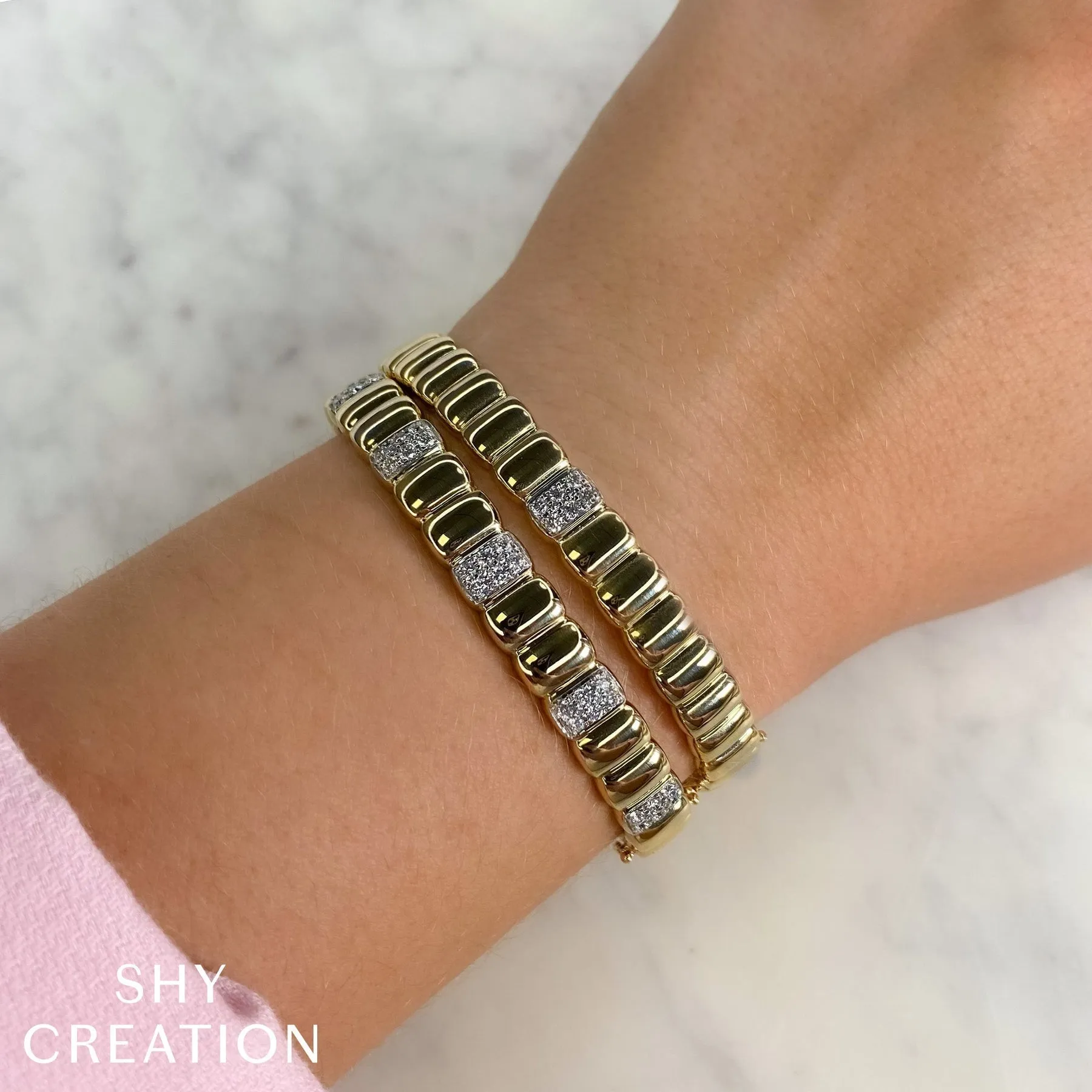 0.79CT DIAMOND BANGLE SC22009139RDZS