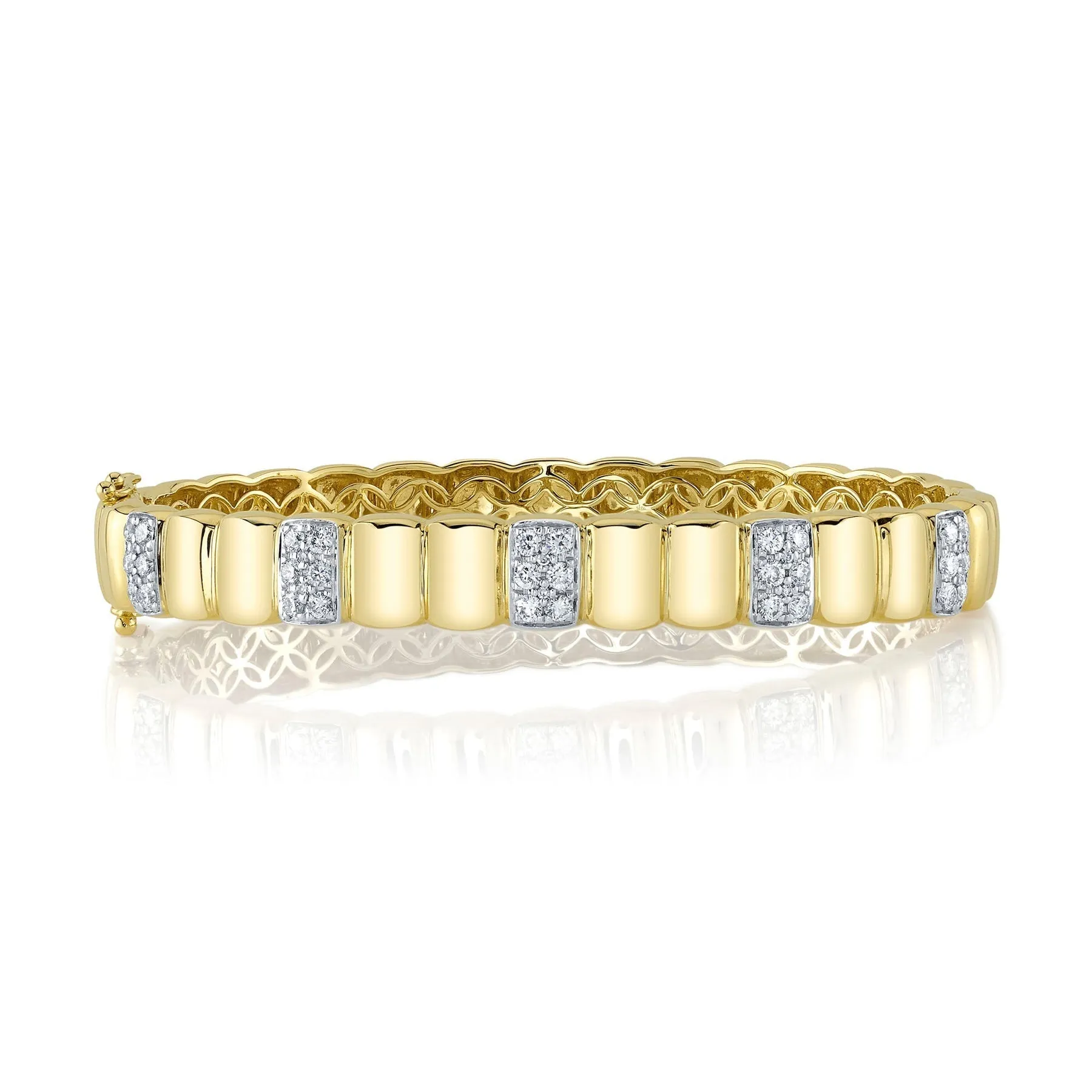 0.79CT DIAMOND BANGLE SC22009139RDZS