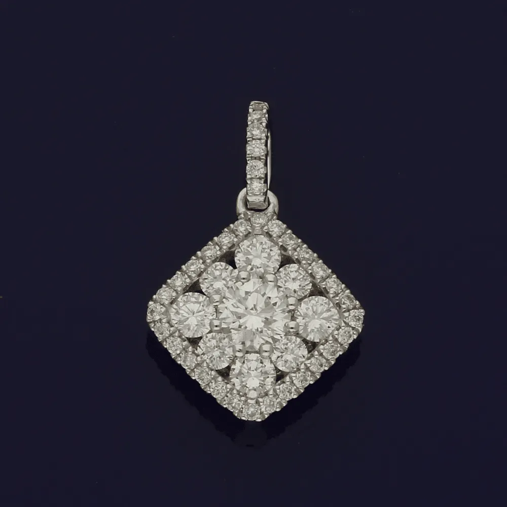 18ct White Gold 0.50ct Diamond Cluster Pendant
