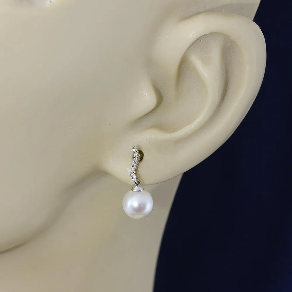 18ct White Gold 8-8.5mm Freshwater Pearl & Diamond Drop Earrings