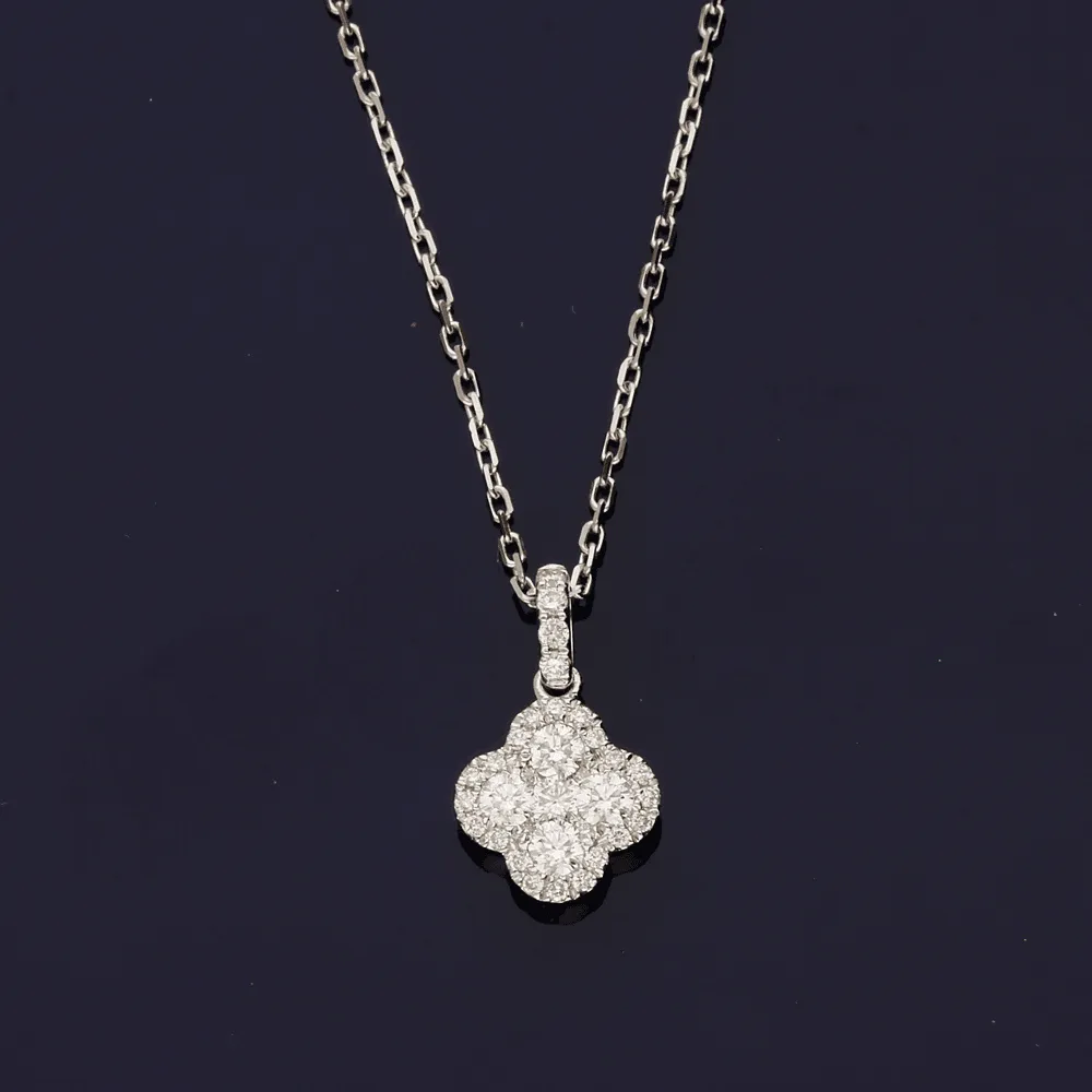 18ct White Gold Pave Diamond Clover Design Necklace 18"