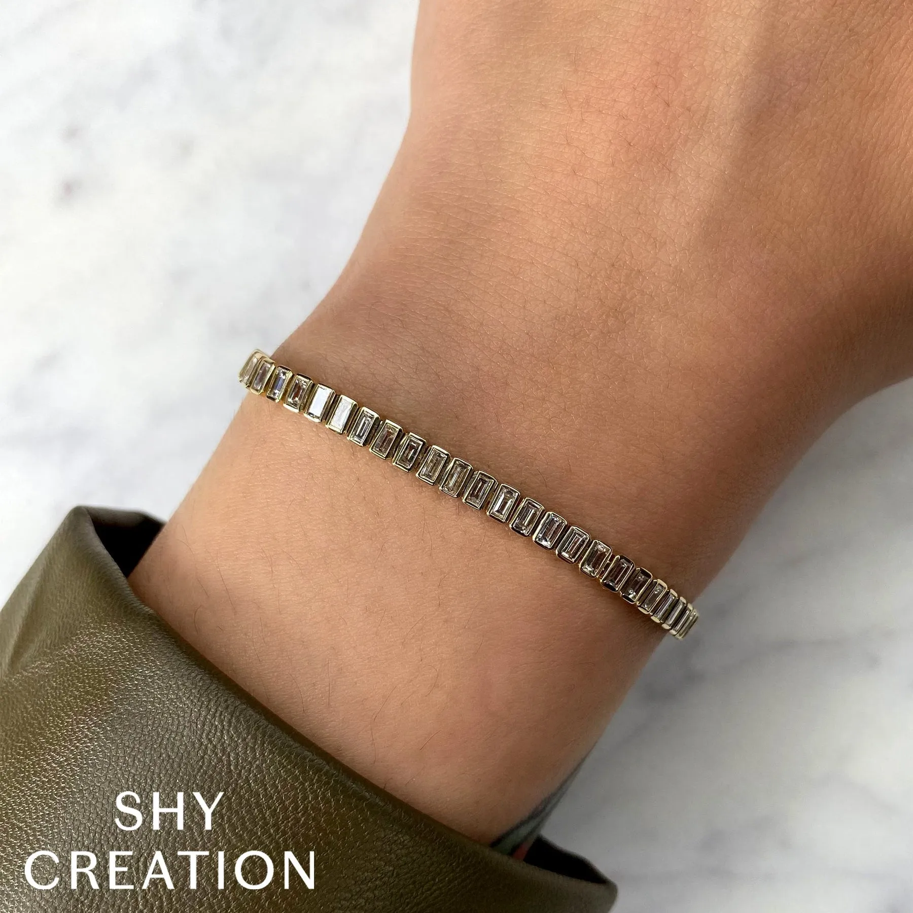 3.57CT DIAMOND BAGUETTE BEZEL TENNIS BRACELET SC22009109