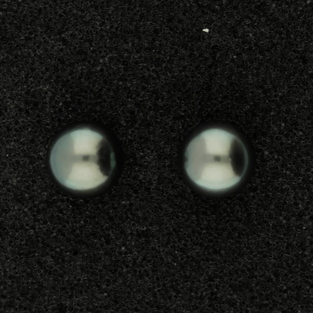 8.5-9mm Tahitian Pearl Stud 18ct Earrings