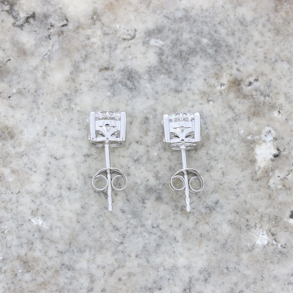 9ct White Gold 2.00cts Lab Grown Diamonds Solitaire Stud Earrings