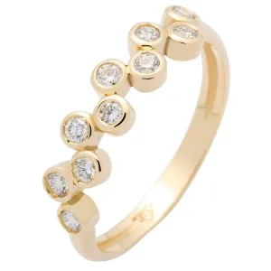 Alliance en or jaune sertie de diamants.