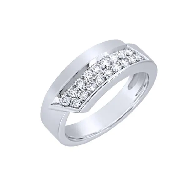 Bague en or blanc sertie de diamants.