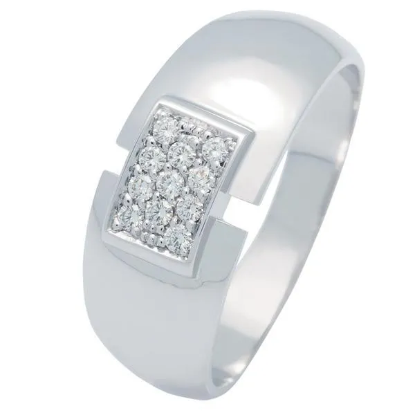 Bague en or blanc sertie de diamants.