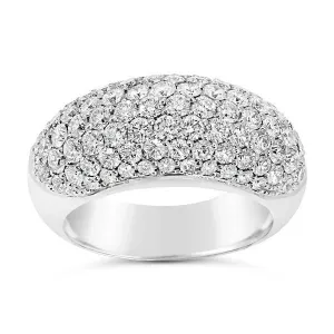 Bague en or blanc sertie de diamants..