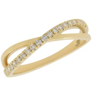 Bague en or jaune sertie de diamants.
