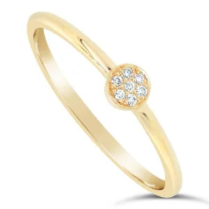 Bague en or jaune sertie de diamants.