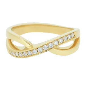 Bague en or jaune sertie de diamants.