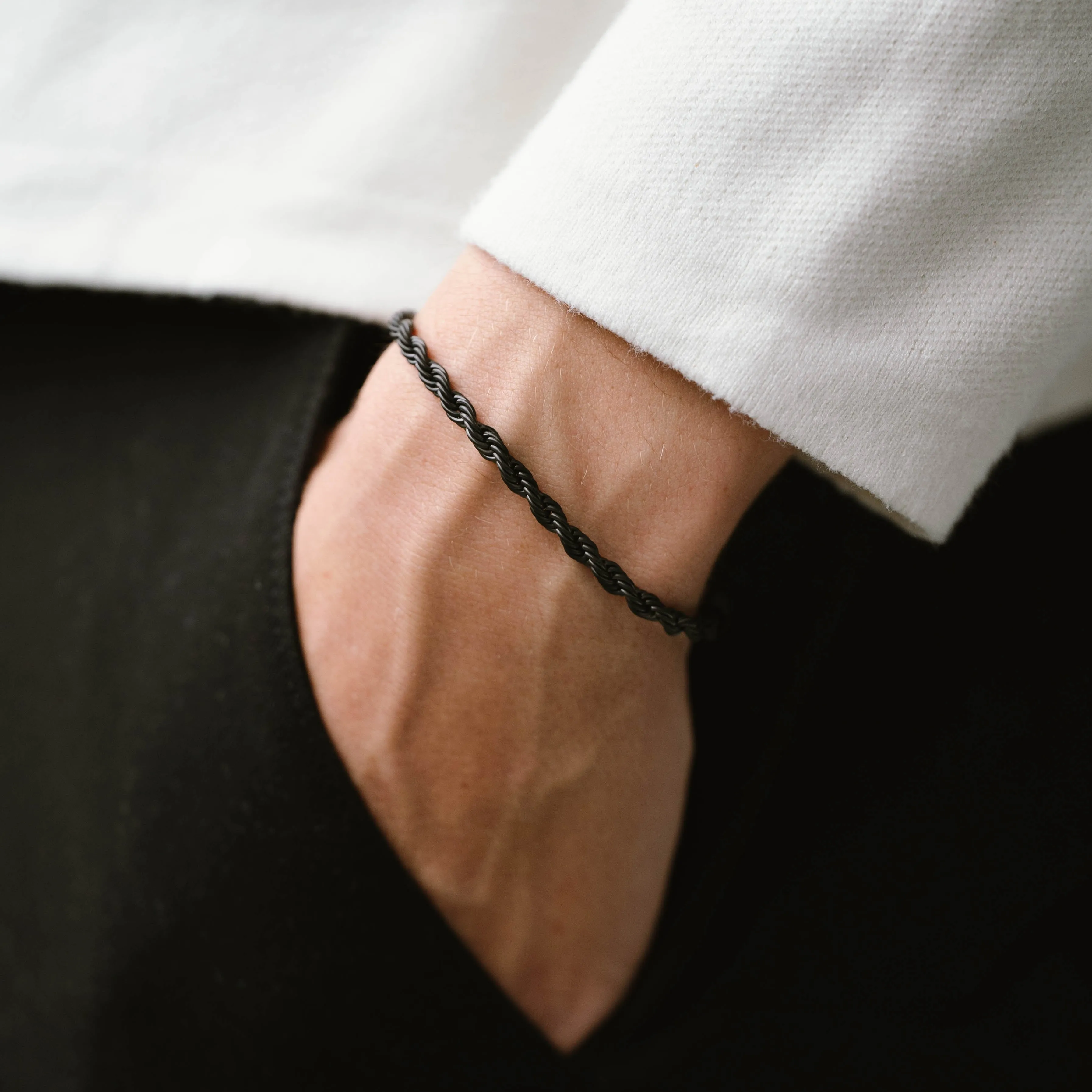 Black Edition Helix 4mm Chain Bracelet Adjustable B-HEL02-40E50U-TU