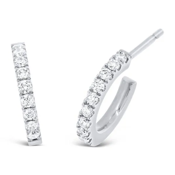 Boucles d'oreilles en or blanc serties de diamants