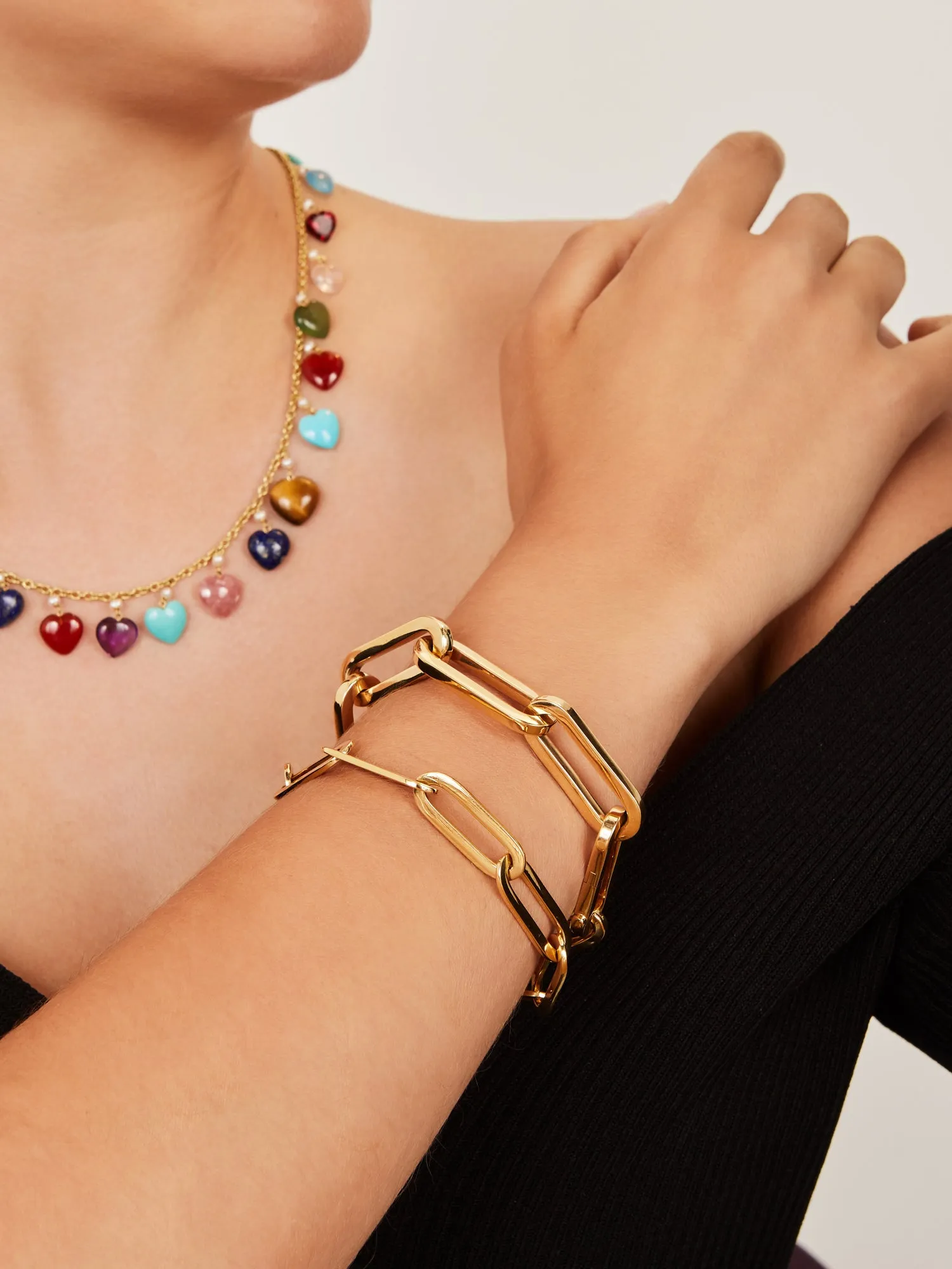Closed forever link bracelet