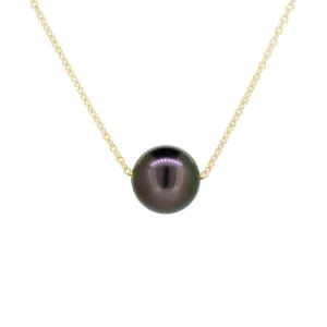 Collier en or jaune et perle de Tahiti.