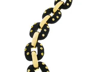 Ebony link bracelet with diamonds
