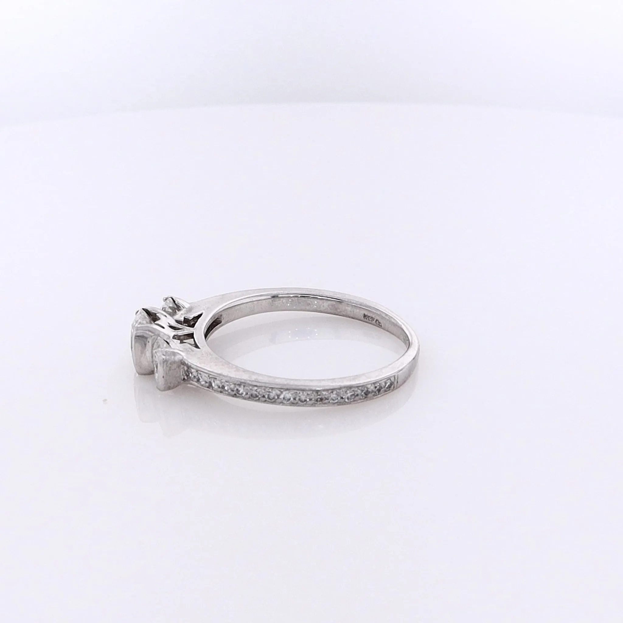 Estate Hearts on Fire 18 Karat White Gold Diamond Engagement Ring