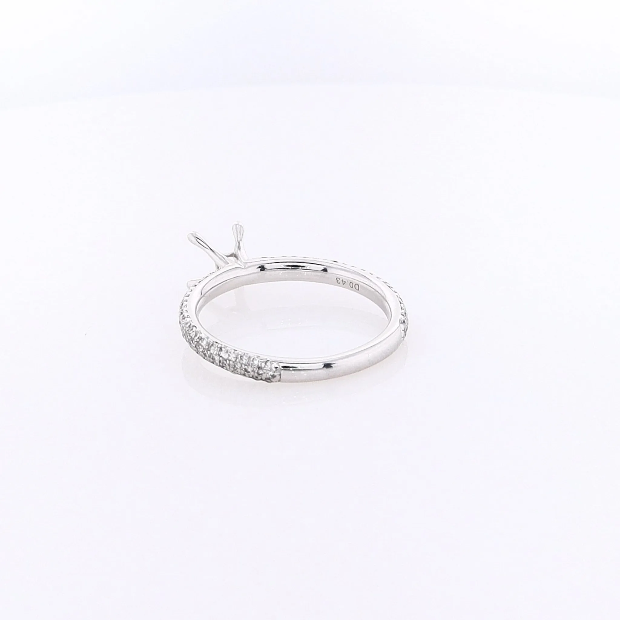 Estate SIMON G 18 Karat White Gold Semi Pave Diamond Ring Solitaire Mounting Ring