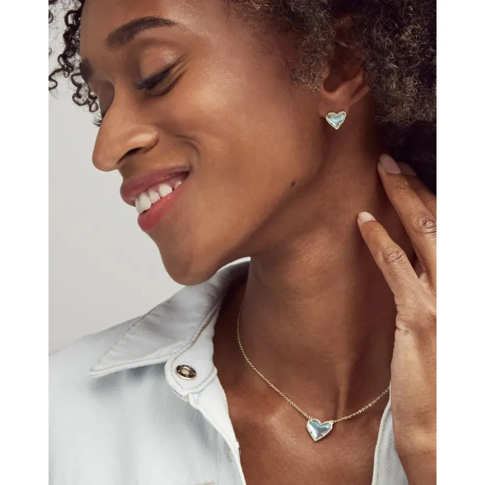 Kendra Scott Ari Heart Gold Stud Earrings in Dichroic Glass