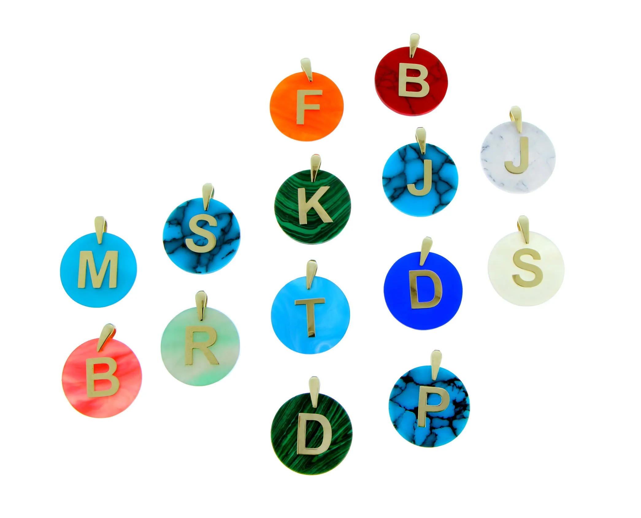 Letter pendant with necklace