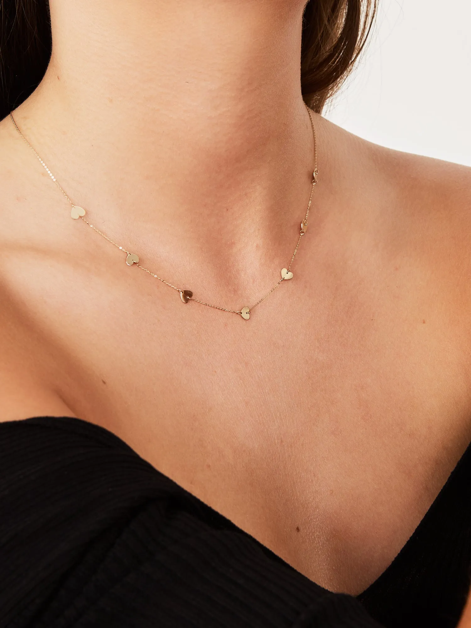 Necklace with hearts