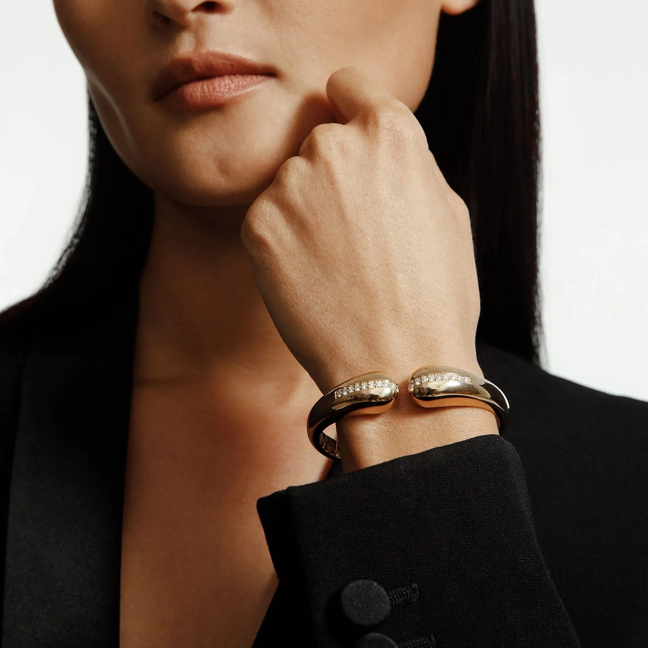Orb Split Open Cuff BR521