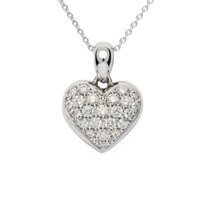 Pendentif coeur en or blanc serti de diamants.