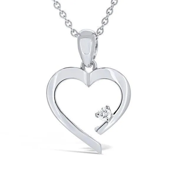 Pendentif coeur en or blanc serti d'un diamant.