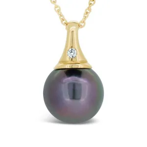 Pendentif en or jaune et perle de Tahiti.