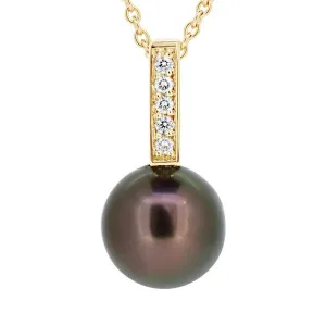 Pendentif en or jaune serti de de diamants et perle de Tahiti