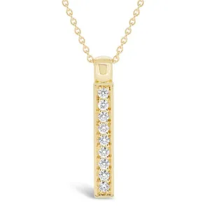 Pendentif en or jaune serti de diamants.