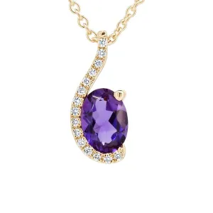 Pendentif or jaune serti d' une amthyste 7X5 et diamants.