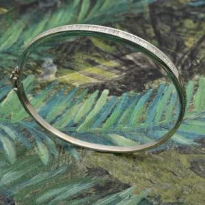 Pre-loved 18ct White Gold Baguette Diamond Bangle - 1.00ct