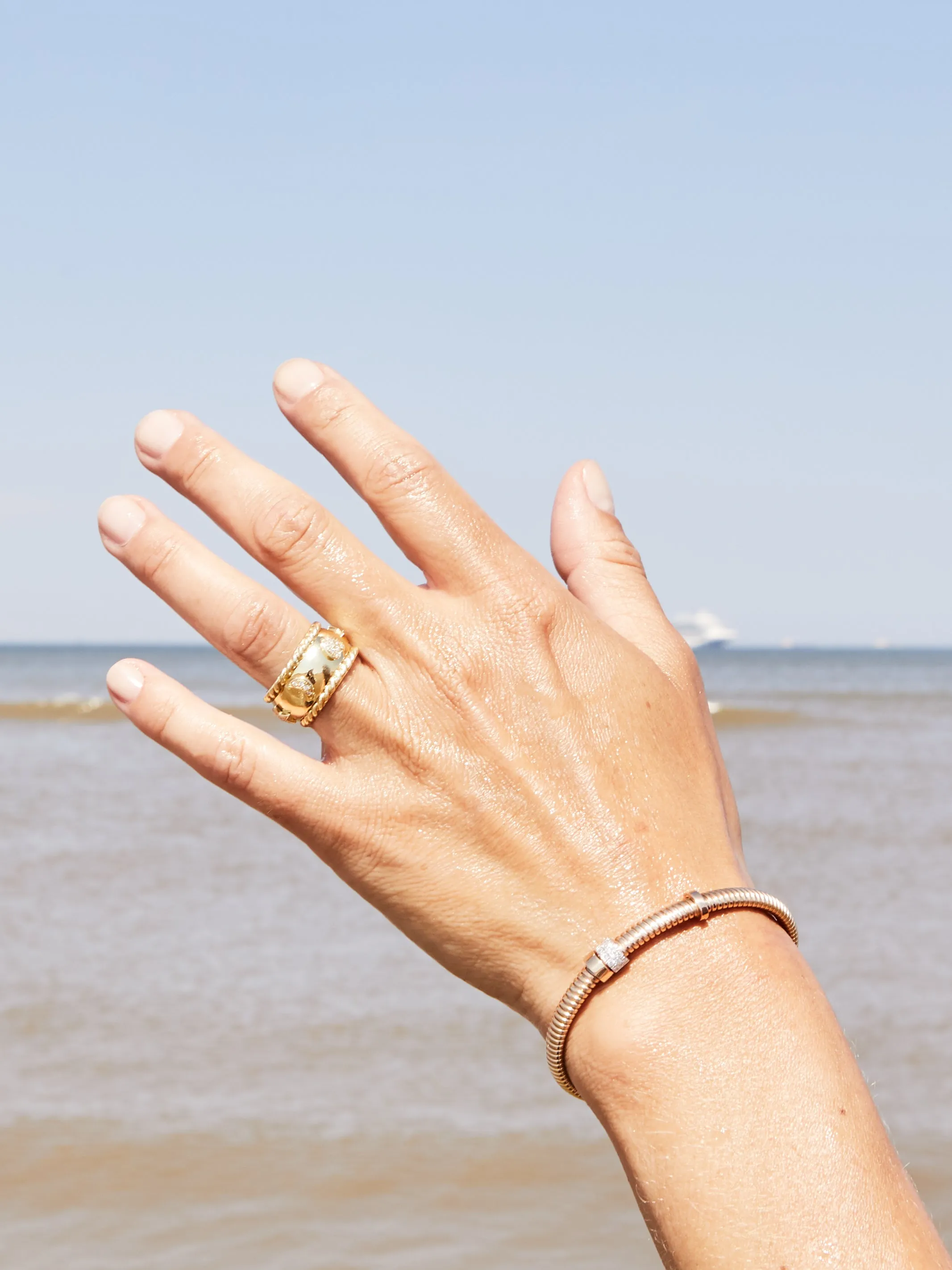 Rose gold bracelet
