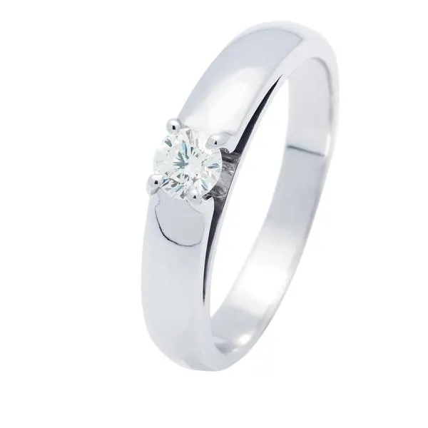 Solitaire en or blanc serti d'un diamant.