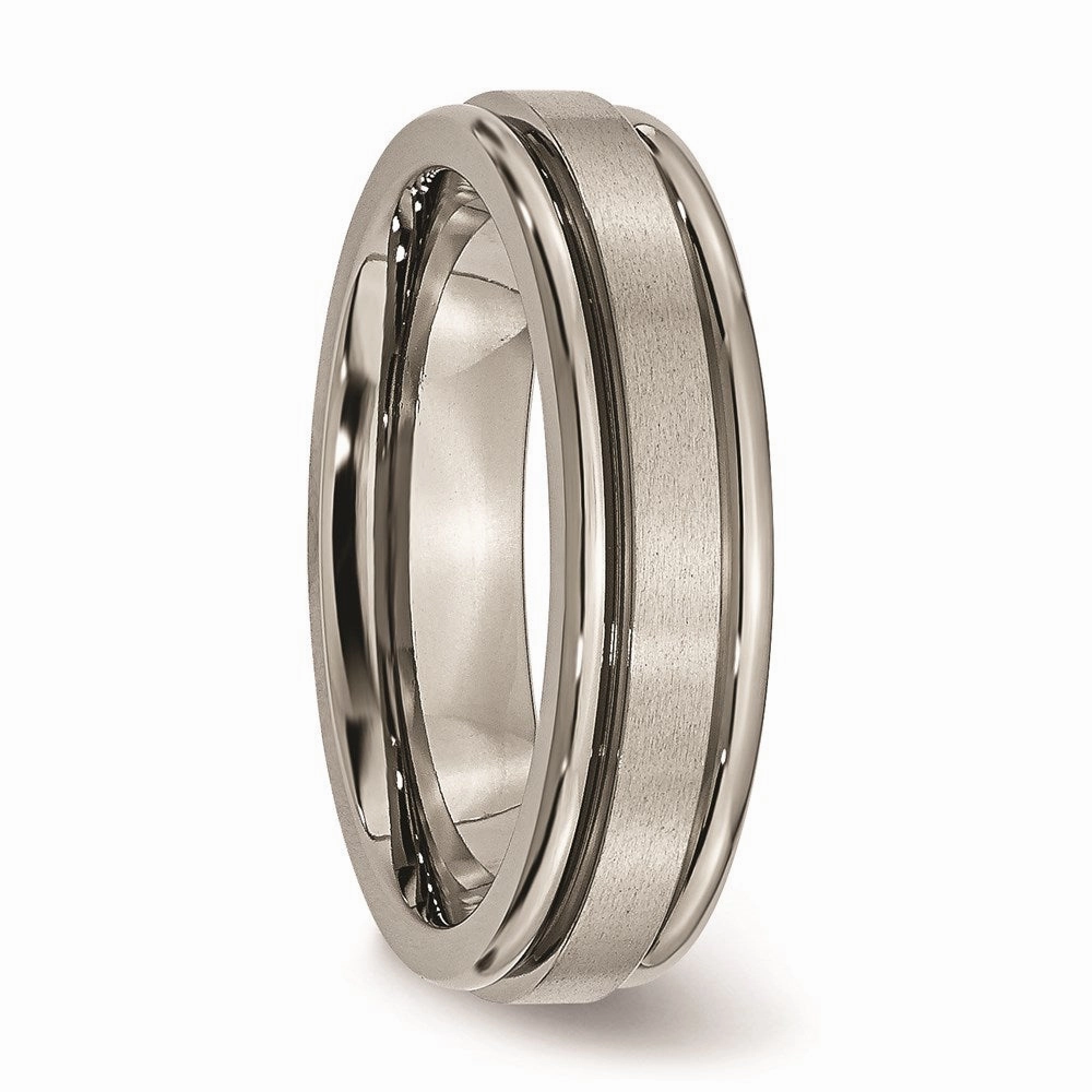Titanium Grooved Edge 6mm Satin and Polished Band | TB41