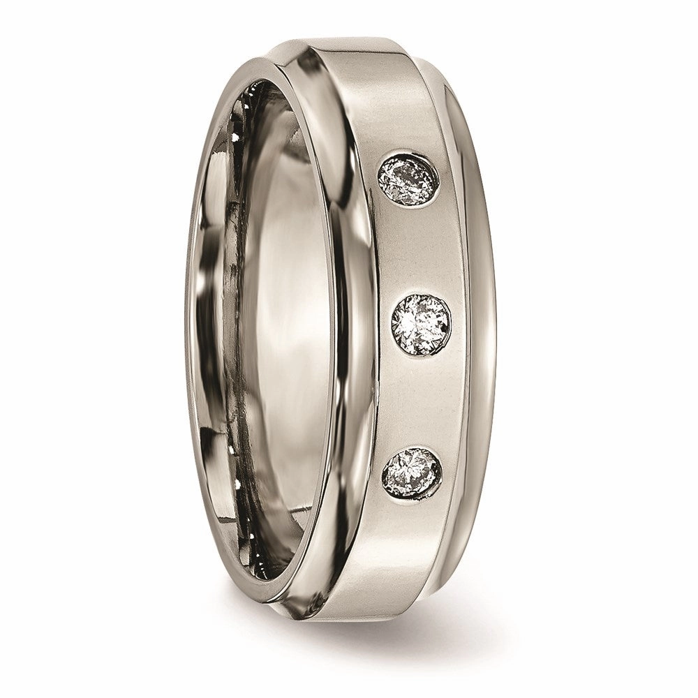 Titanium Polished 1/5ct. tw. Diamond Ridged Edge Band | TB433A