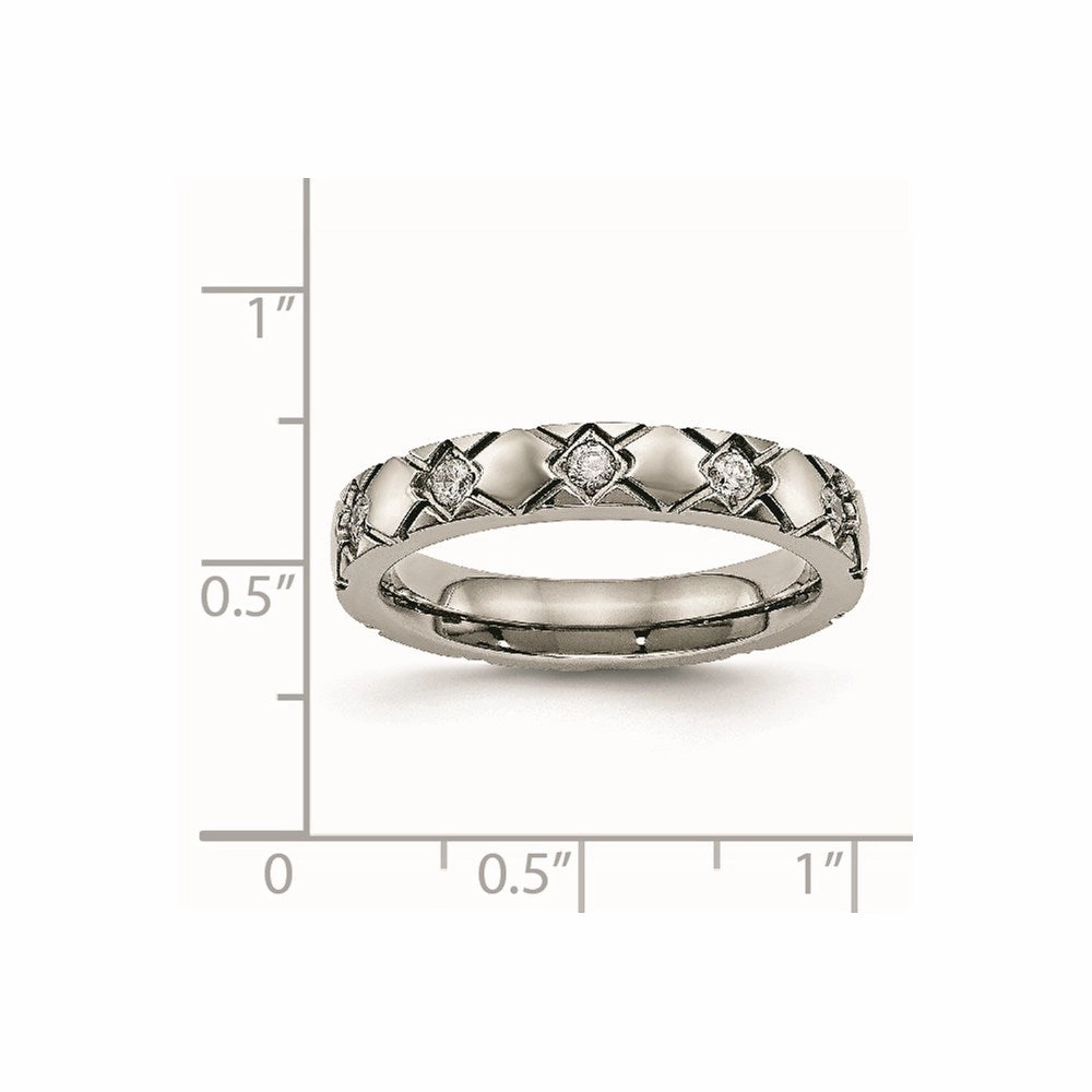 Titanium Polished Criss Cross Grooved CZ Ring | TB485