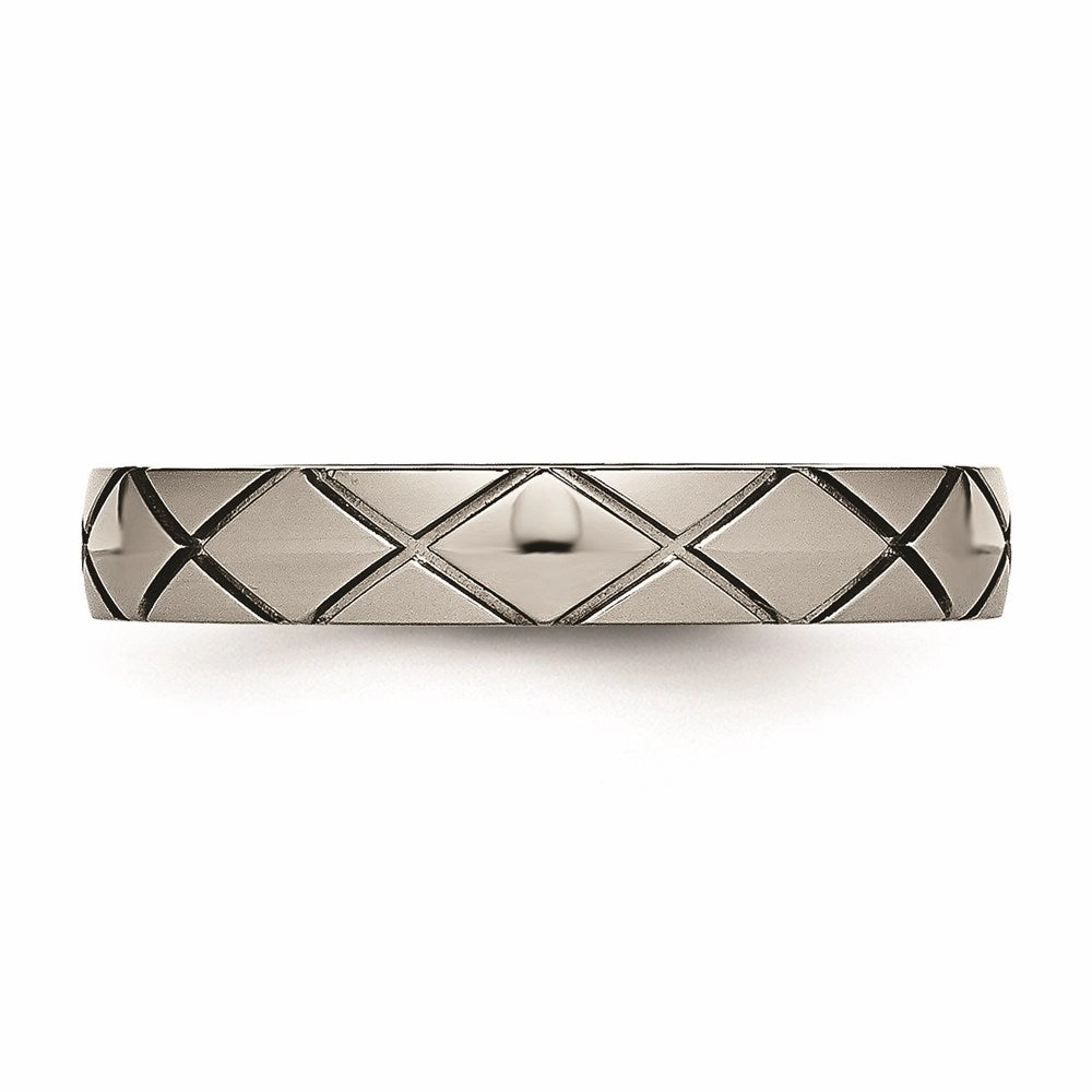 Titanium Polished Criss Cross Grooved Ring | TB484