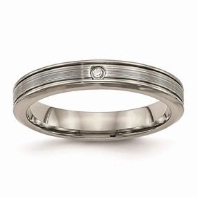 Titanium Polished Grooved Comfort Back CZ Ring | TB470