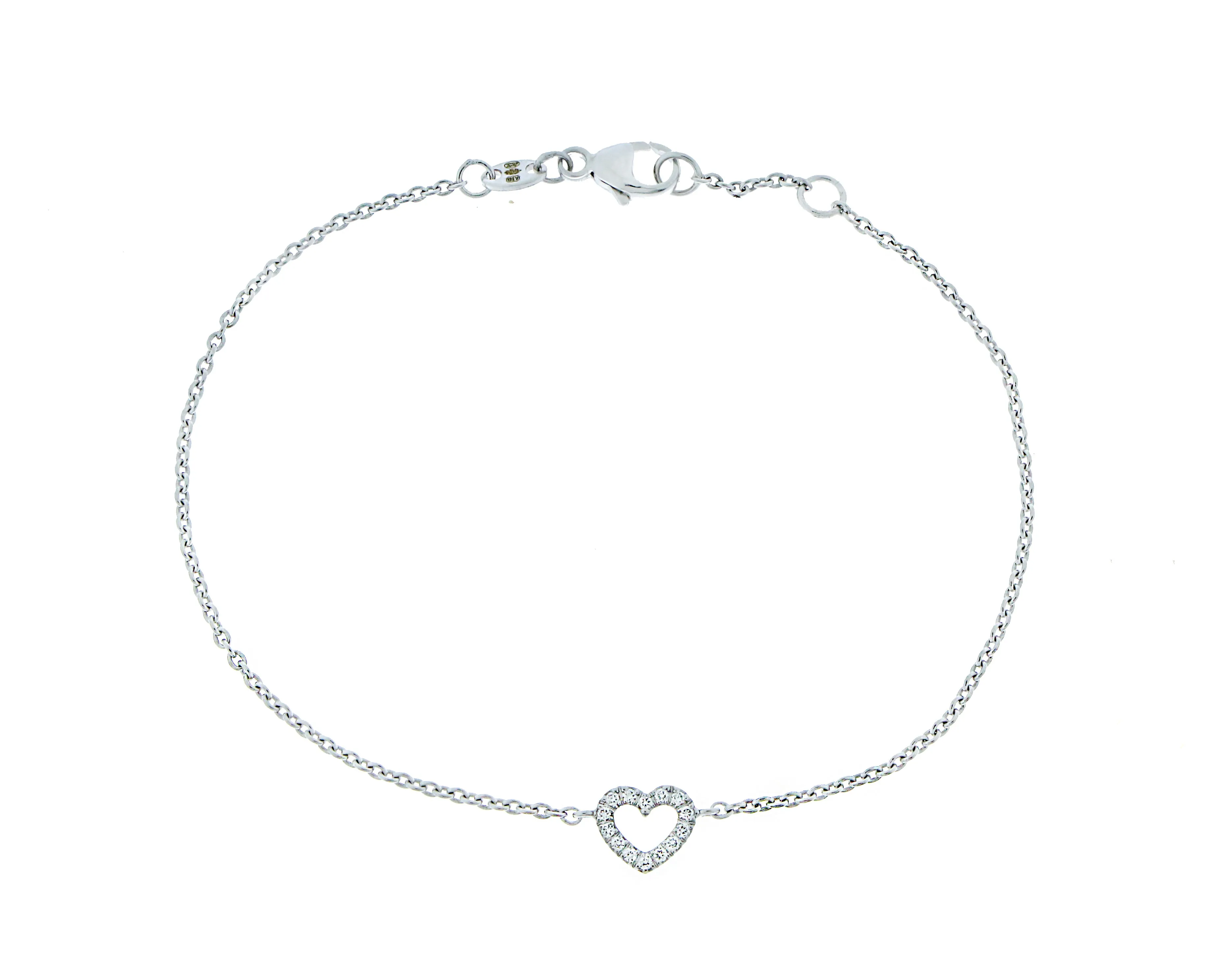 White gold bracelet with a diamond heart