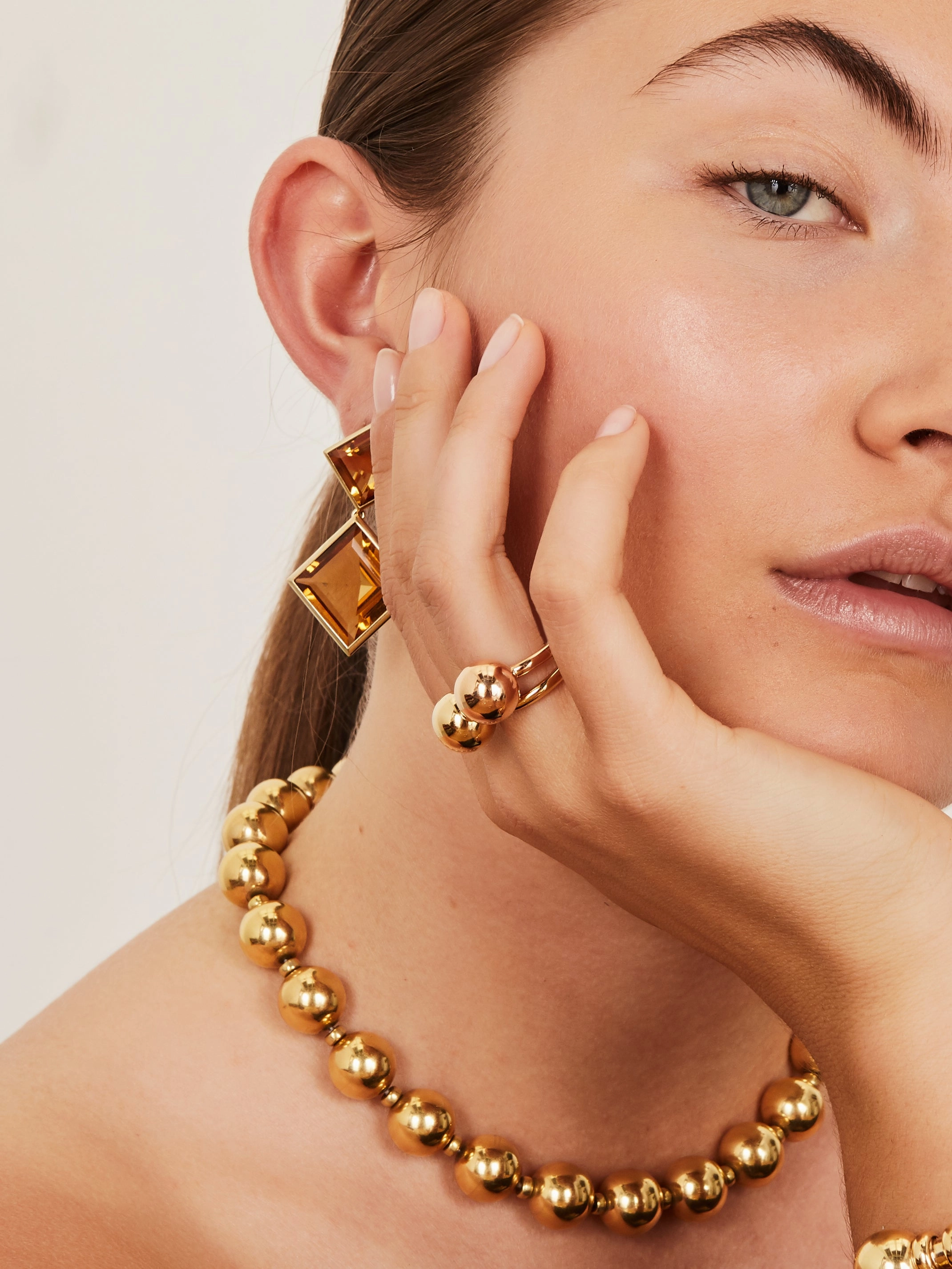 Yellow gold ball necklace
